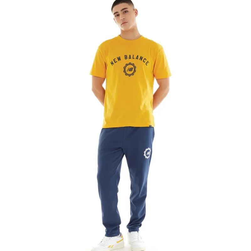New Balance Herre Seasonal Graphic T-shirts Gul