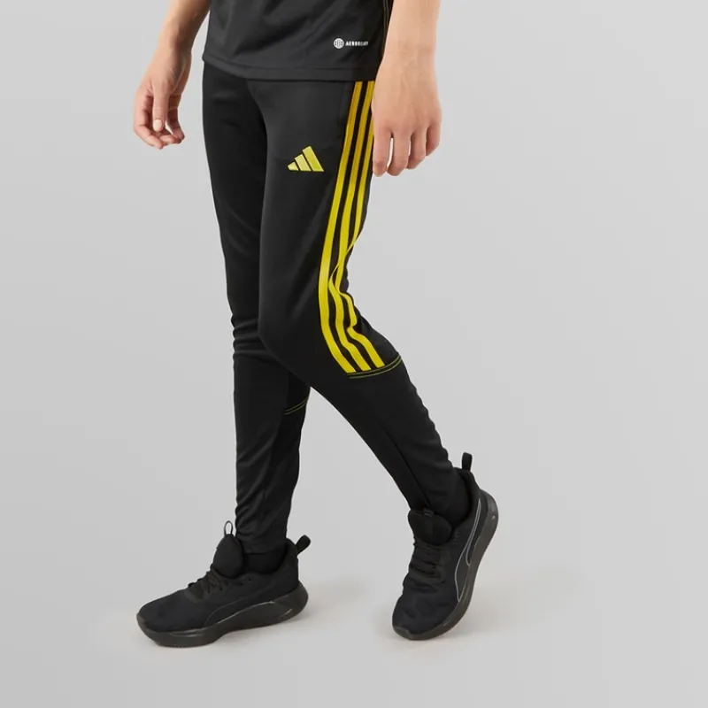 Clearance adidas Junior Tiro 23 Club Træningsbukser Sort/Bright Yellow