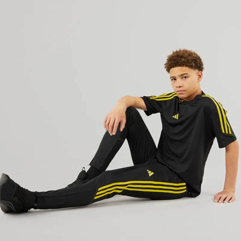 Clearance adidas Junior Tiro 23 Club Træningsbukser Sort/Bright Yellow