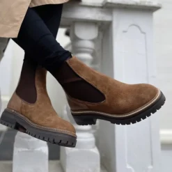 Discount Copenhagen Shoes Suede støvler til kvinder Efterår 21 112 Cognac Mellembrun